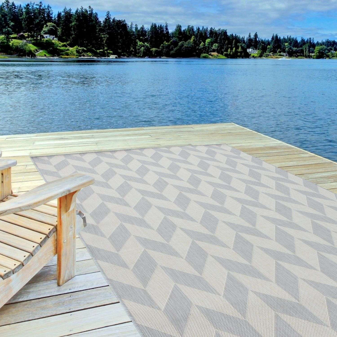 Grey Chevron Outdoor Rug for Garden | The Rugs