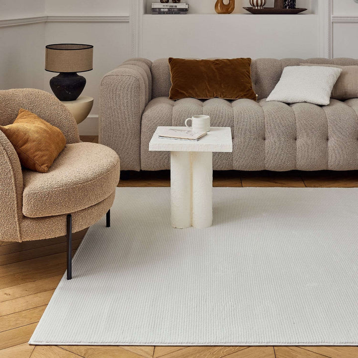 cream colour, striped design, stain-resistant, Cosy comfort rug.