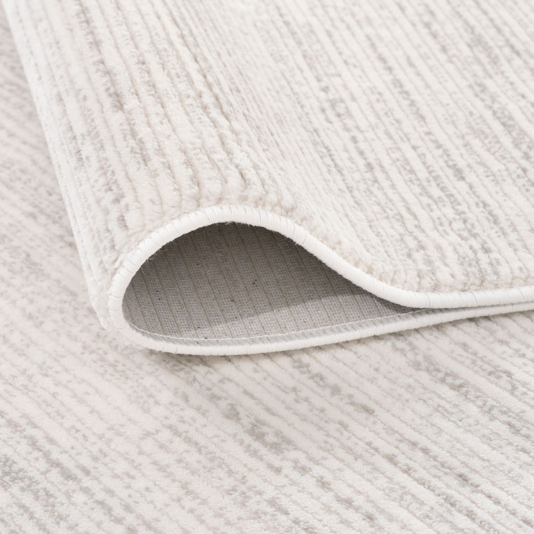 grey-cream colours, striped design, stain-resistant, Cosy comfort rug.