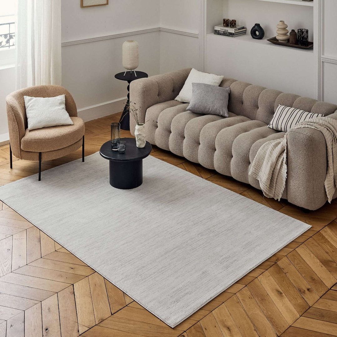 grey-cream colours, striped design, stain-resistant, Cosy comfort rug.
