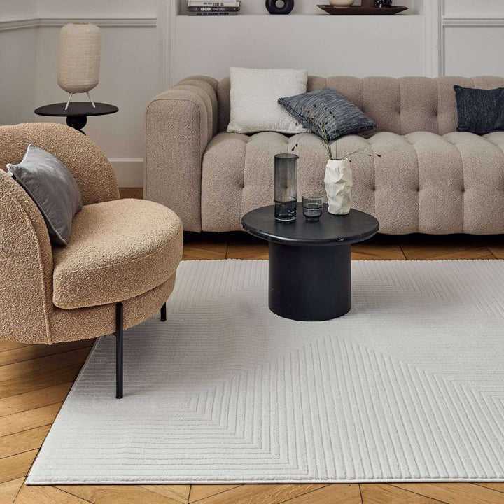 Geometric Living Room rug, cream colour, stain-resistant and non-shedding