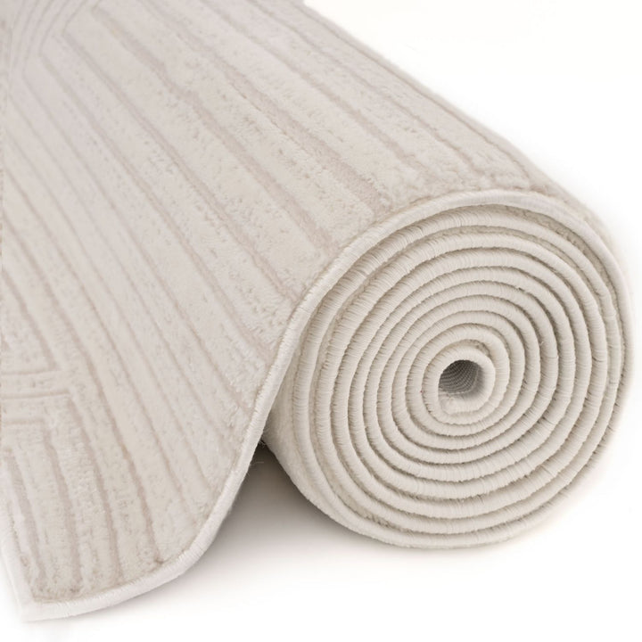 Geometric Living Room rug, cream colour, stain-resistant and non-shedding
