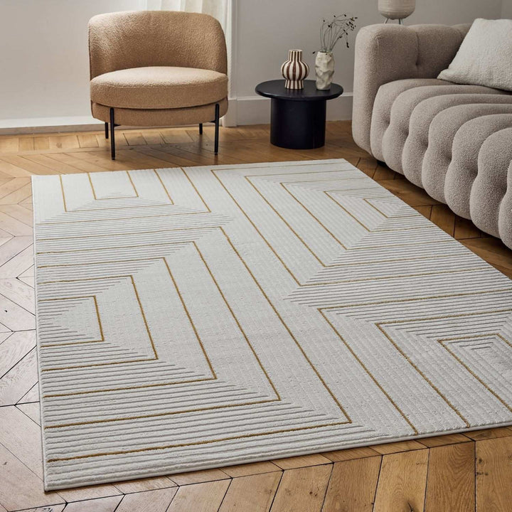 Geometric Living Room rug, gold-cream colours, stain-resistant and non-shedding