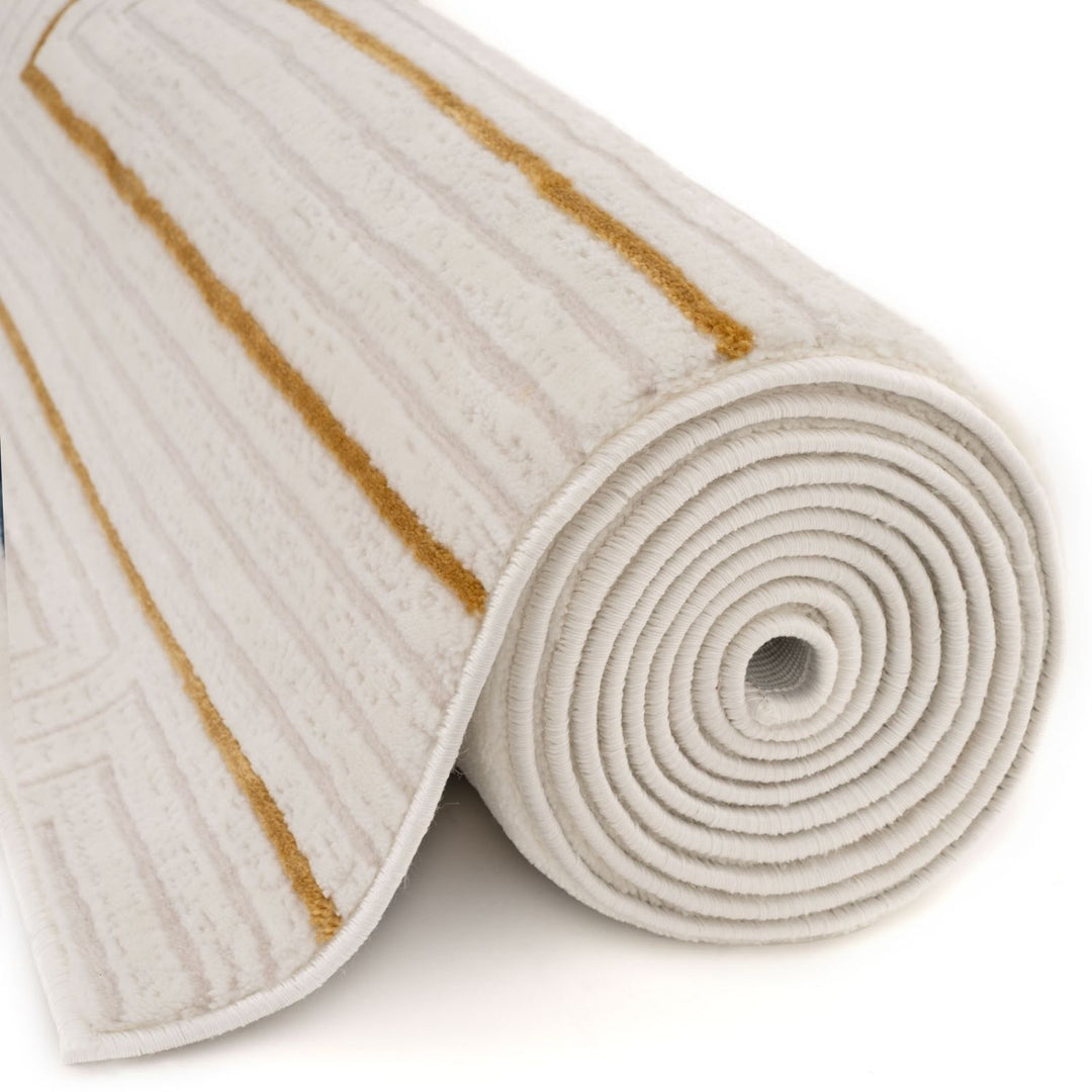 Geometric Living Room rug, gold-cream colours, stain-resistant and non-shedding