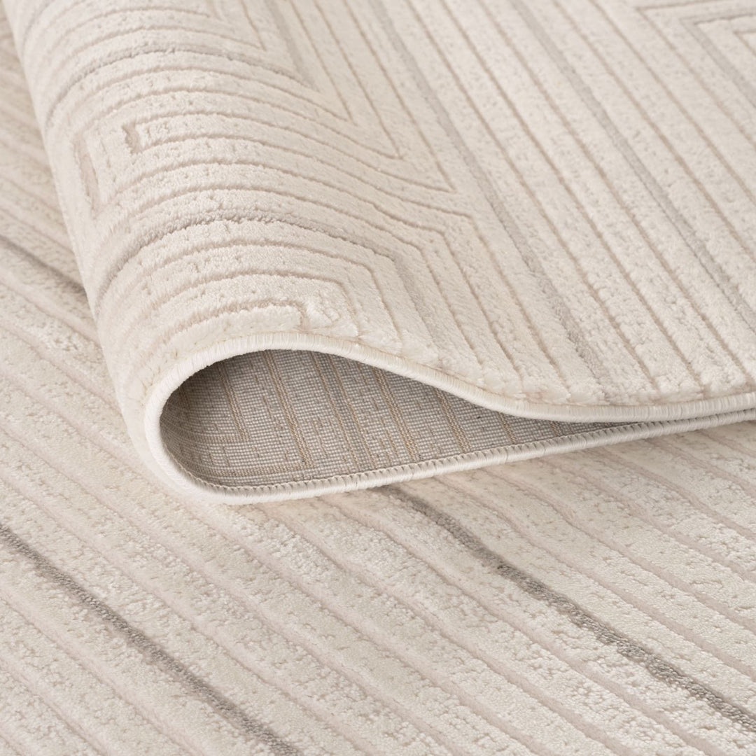 Geometric Living Room rug, grey-cream colours, stain-resistant and non-shedding