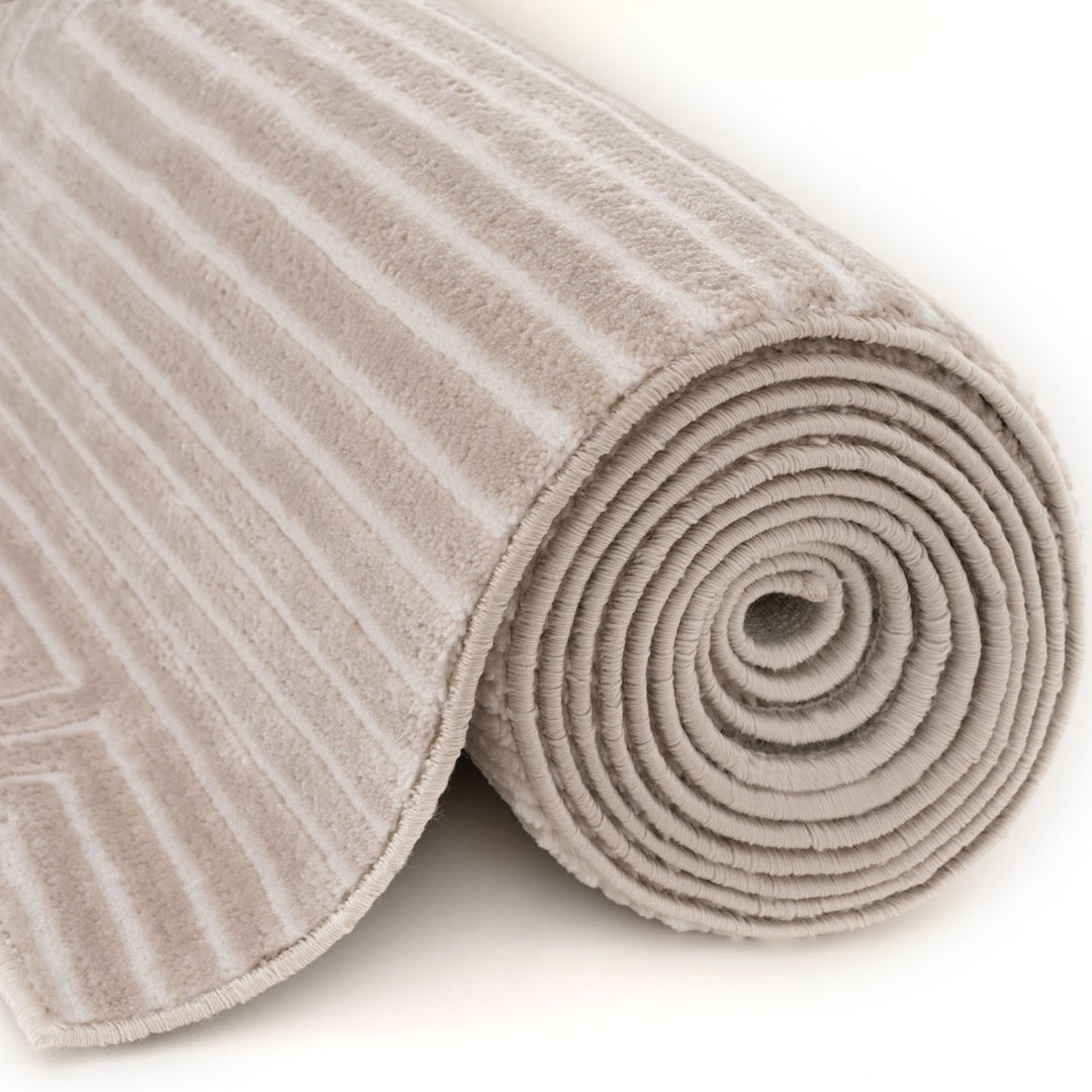 Geometric Living Room rug, beige colour, stain-resistant and non-shedding