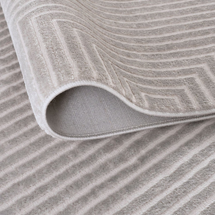 Geometric Living Room rug, grey colour, stain-resistant and non-shedding