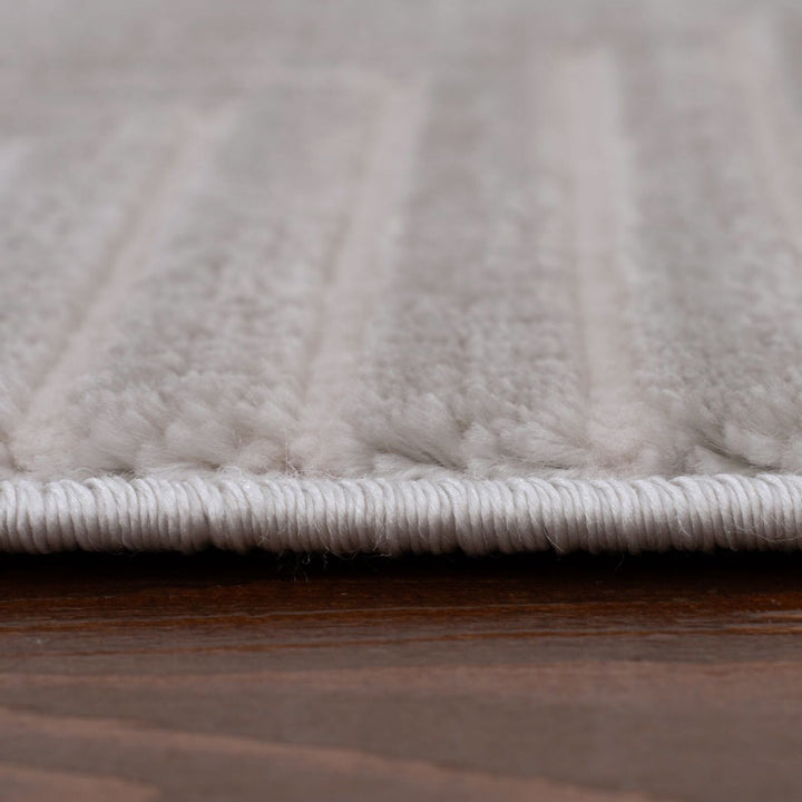 Geometric Living Room rug, grey colour, stain-resistant and non-shedding