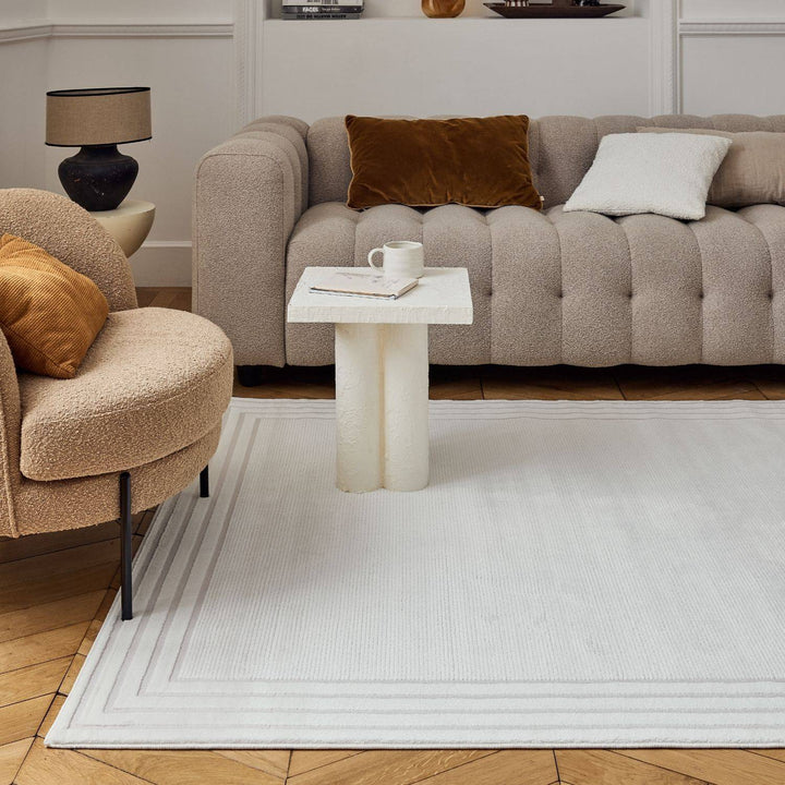 Bordered Living Room rug, cream colour, stain-resistant and non-shedding