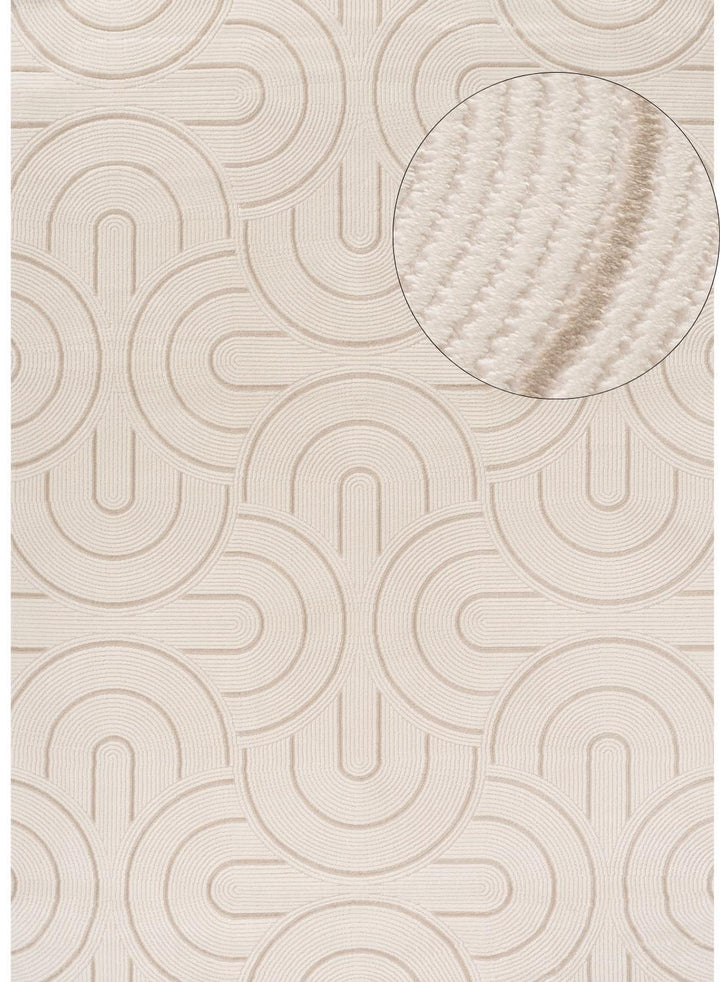 Living Room rug, beige-cream colours, geometric, practicality in mind, the rug is anti-allergic.