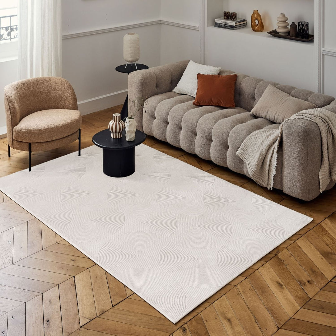 Living Room rug, cream colours, geometric, practicality in mind, the rug is anti-allergic.