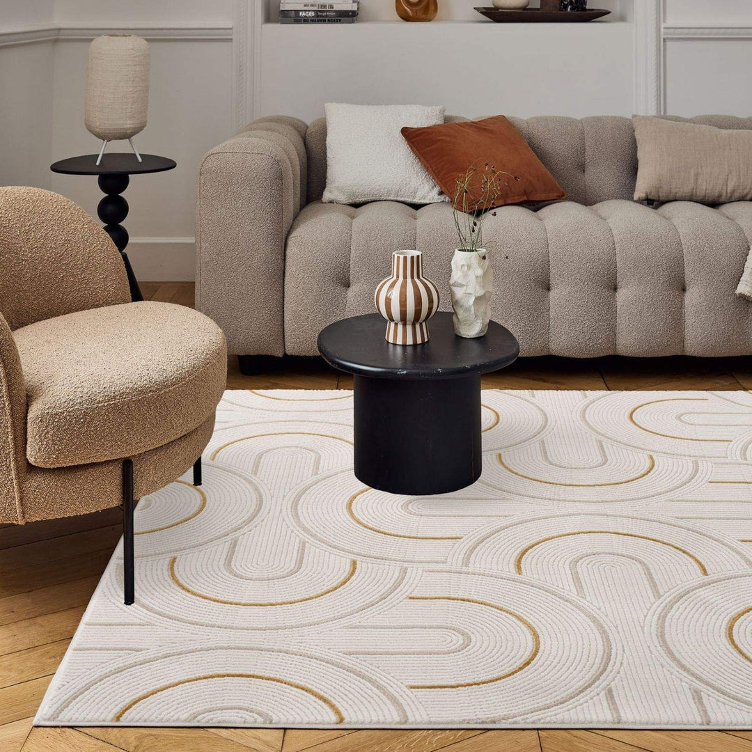 Living Room rug, gold-cream colours, geometric, practicality in mind, the rug is anti-allergic.