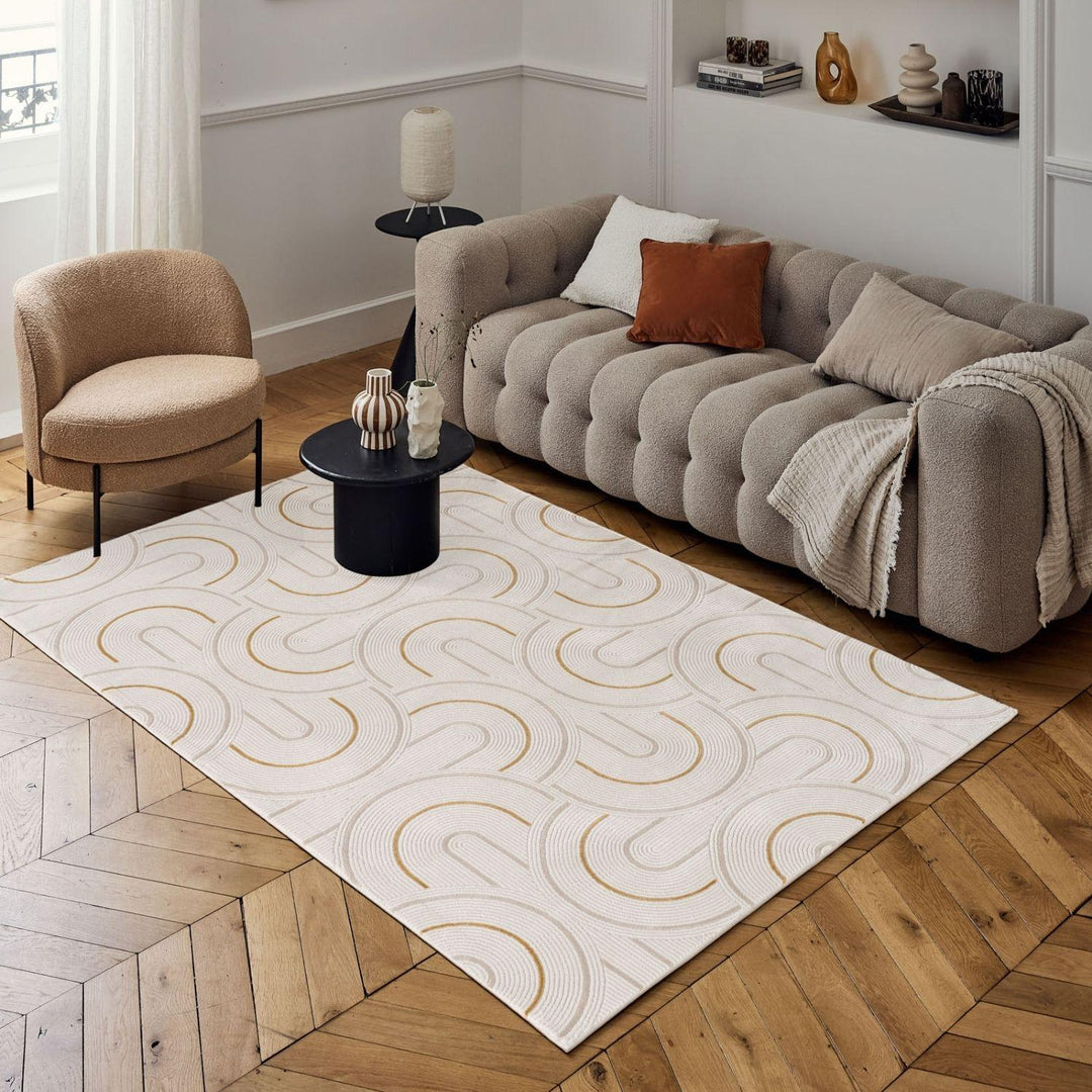 Living Room rug, gold-cream colours, geometric, practicality in mind, the rug is anti-allergic.