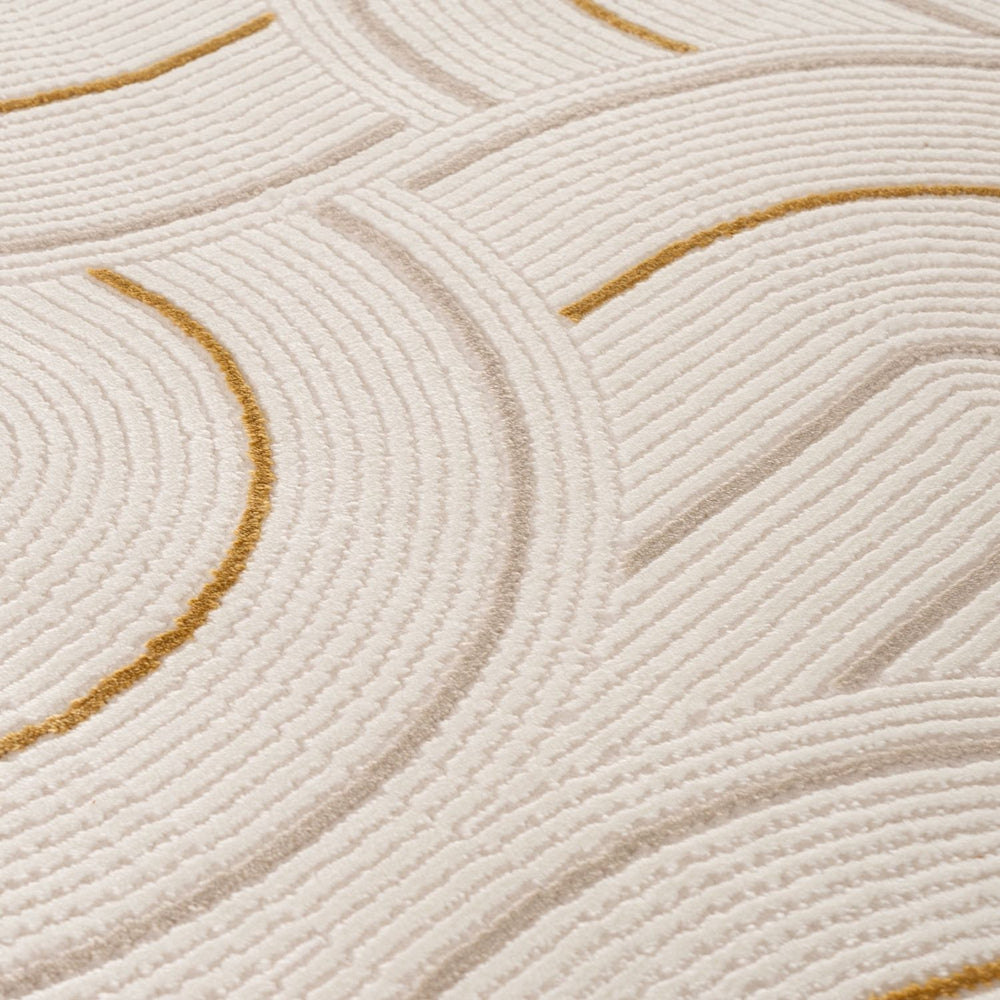 Living Room rug, gold-cream colours, geometric, practicality in mind, the rug is anti-allergic.
