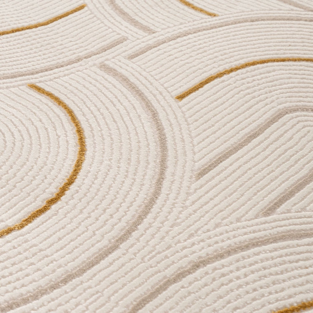 Living Room rug, gold-cream colours, geometric, practicality in mind, the rug is anti-allergic.