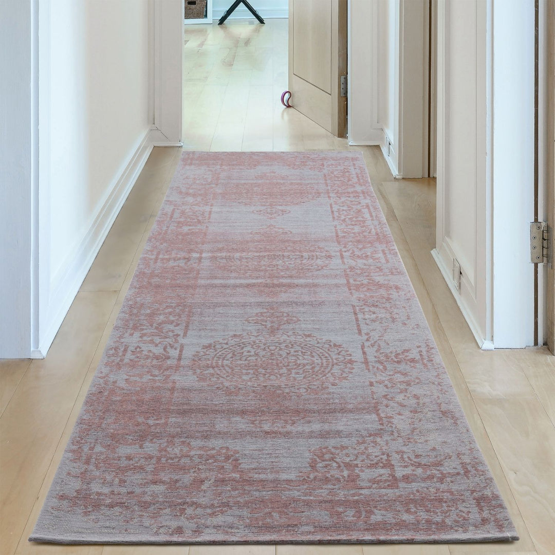 Machine Washable Flatweave Rug Medallion in Pink