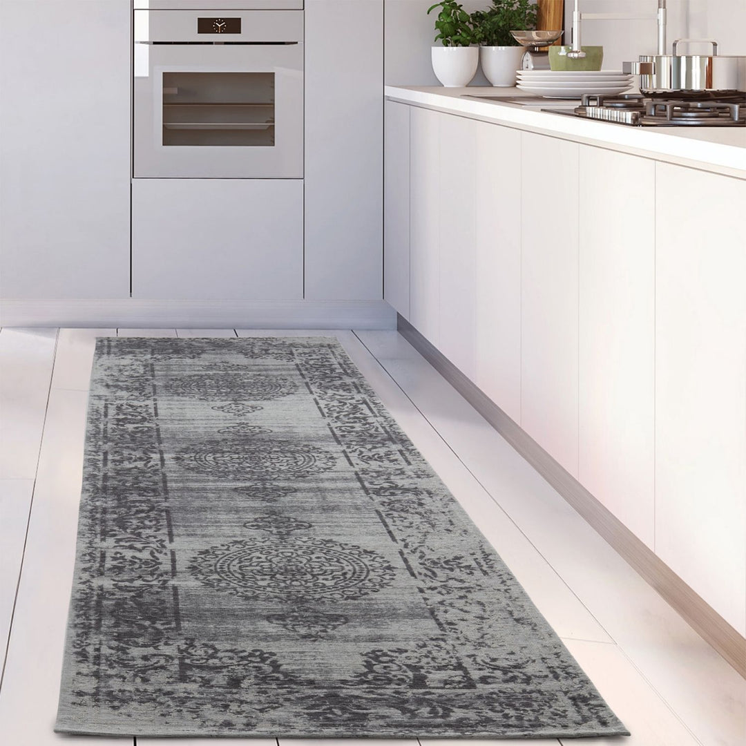 Machine Washable Flatweave Rug Medallion in Grey