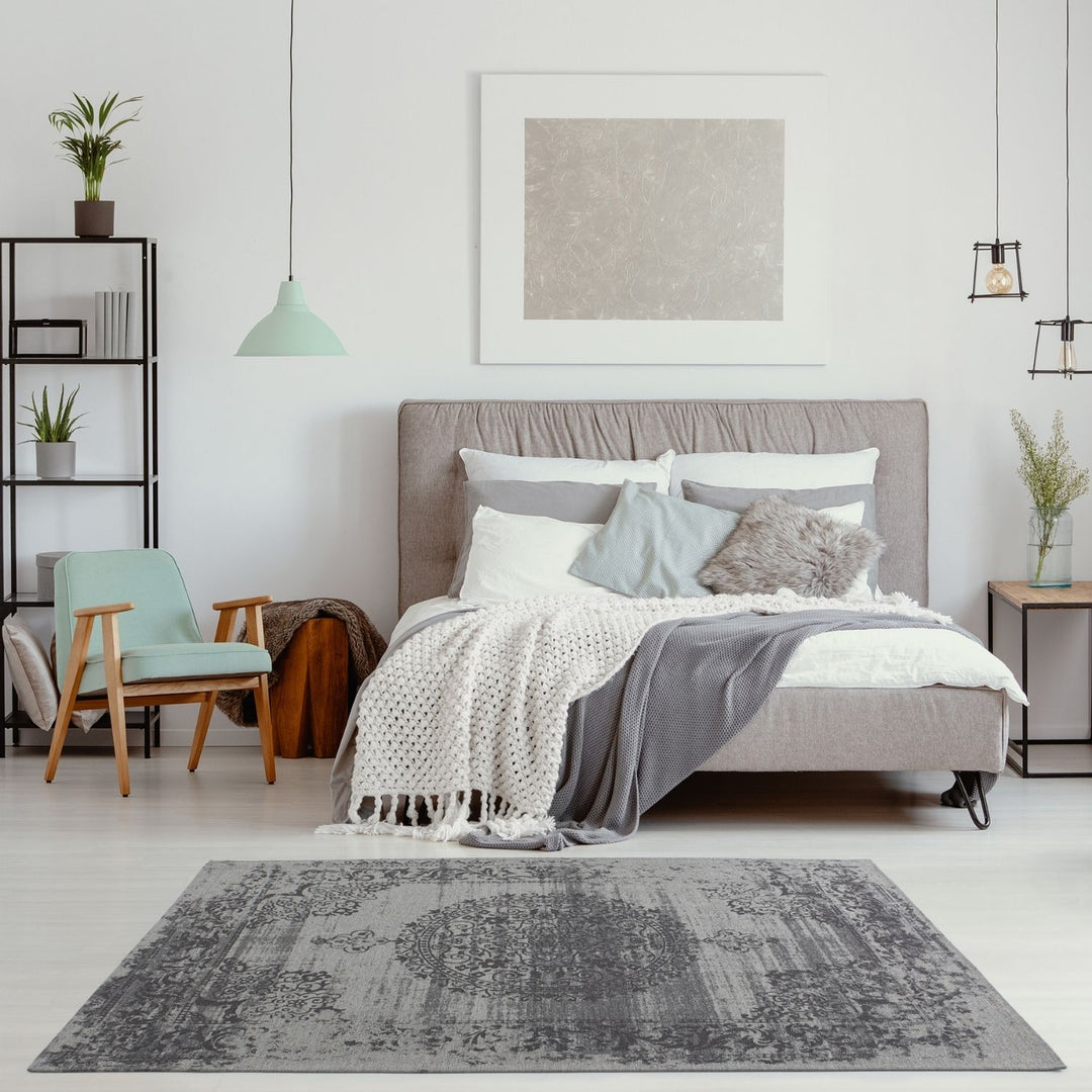 Machine Washable Flatweave Rug Medallion in Grey