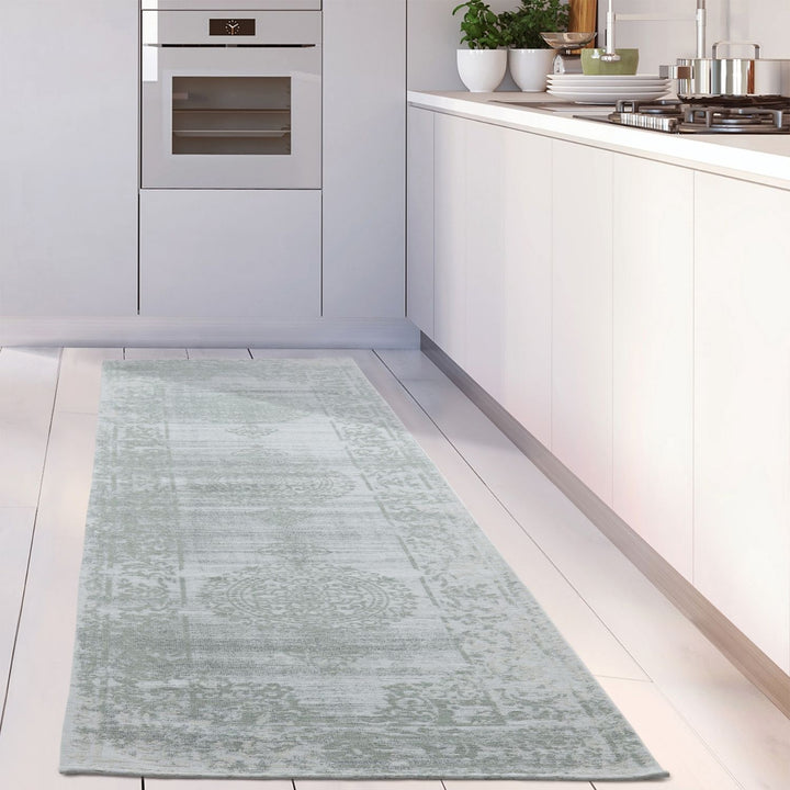 Machine Washable Flatweave Rug Medallion in Green 
