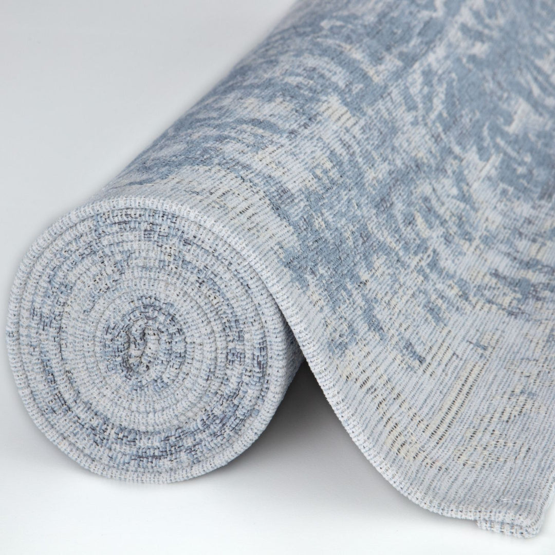 Machine Washable Flatweave Rug Medallion in Blue