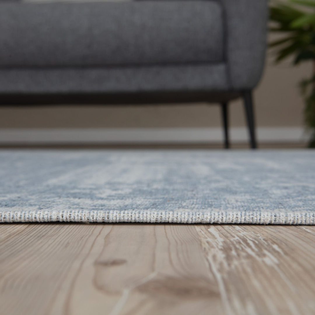 Machine Washable Flatweave Rug Medallion in Blue