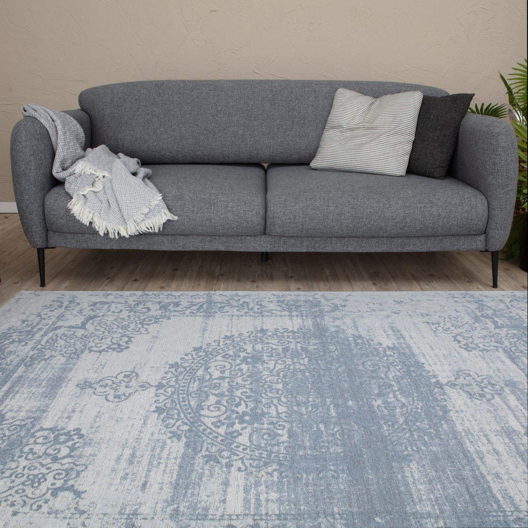 Machine Washable Flatweave Rug Medallion in Blue