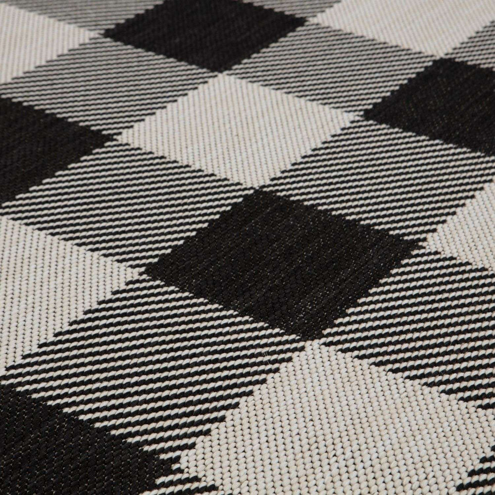 Black Checkered Outdoor Rug for Garden | The Rugs