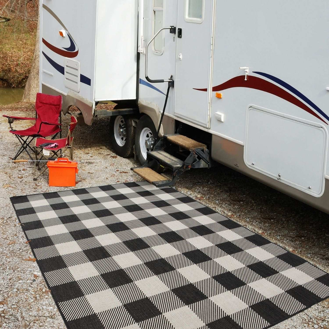 Black Checkered Outdoor Rug for Garden | The Rugs