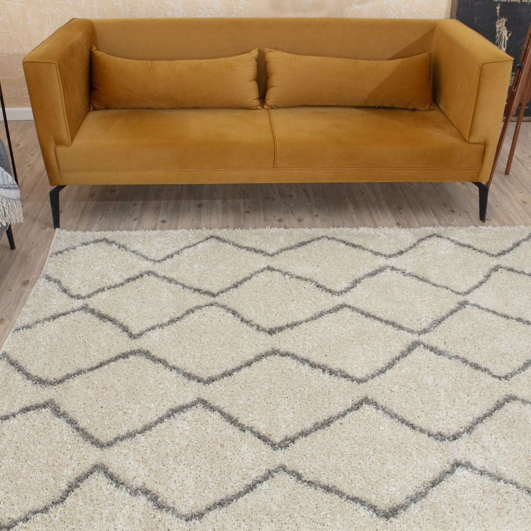 Elegant Moroccan Pattern Grey Ivory Rug Suitable for Floor heating
