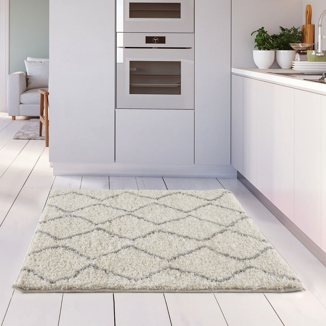 Elegant Moroccan Pattern Grey Ivory Rug Suitable for Floor heating