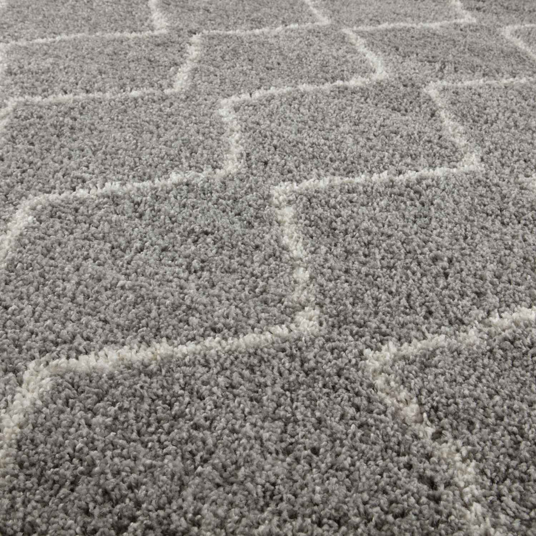 Moroccan Shaggy Grey rug plush rug combines softness, durability