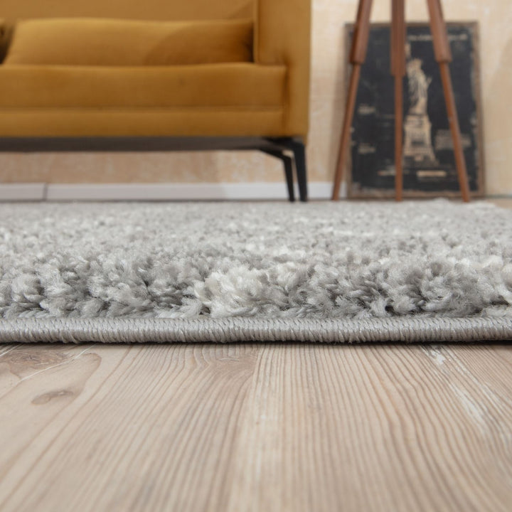 Moroccan Shaggy Grey rug plush rug combines softness, durability
