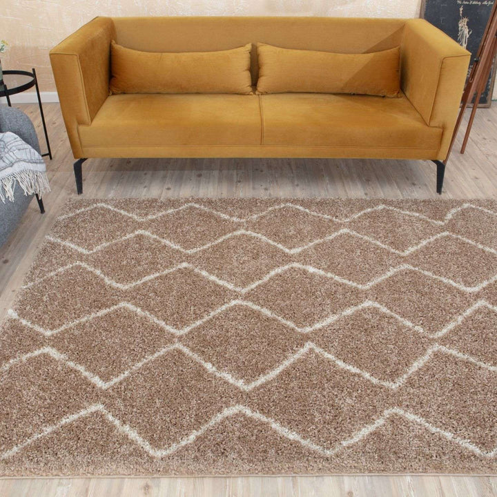 Shaggy rug Beige colour High Quality Elegant Moroccan Pattern