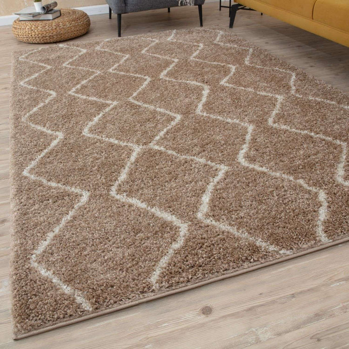Shaggy rug Beige colour High Quality Elegant Moroccan Pattern