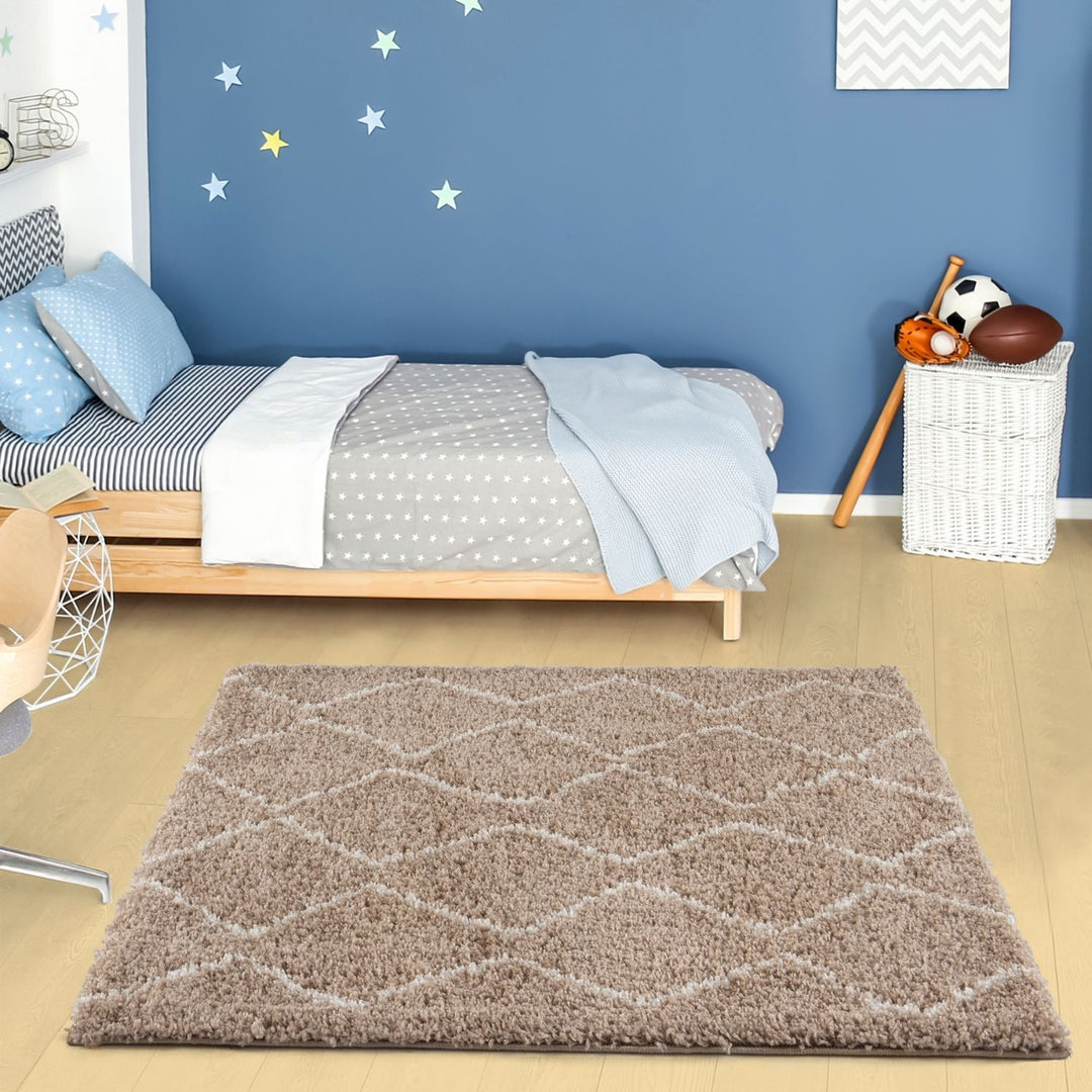 Shaggy rug Beige colour High Quality Elegant Moroccan Pattern