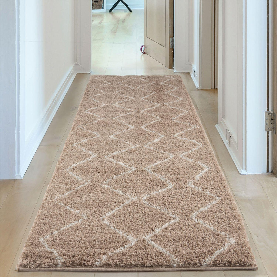 Shaggy rug Beige colour High Quality Elegant Moroccan Pattern