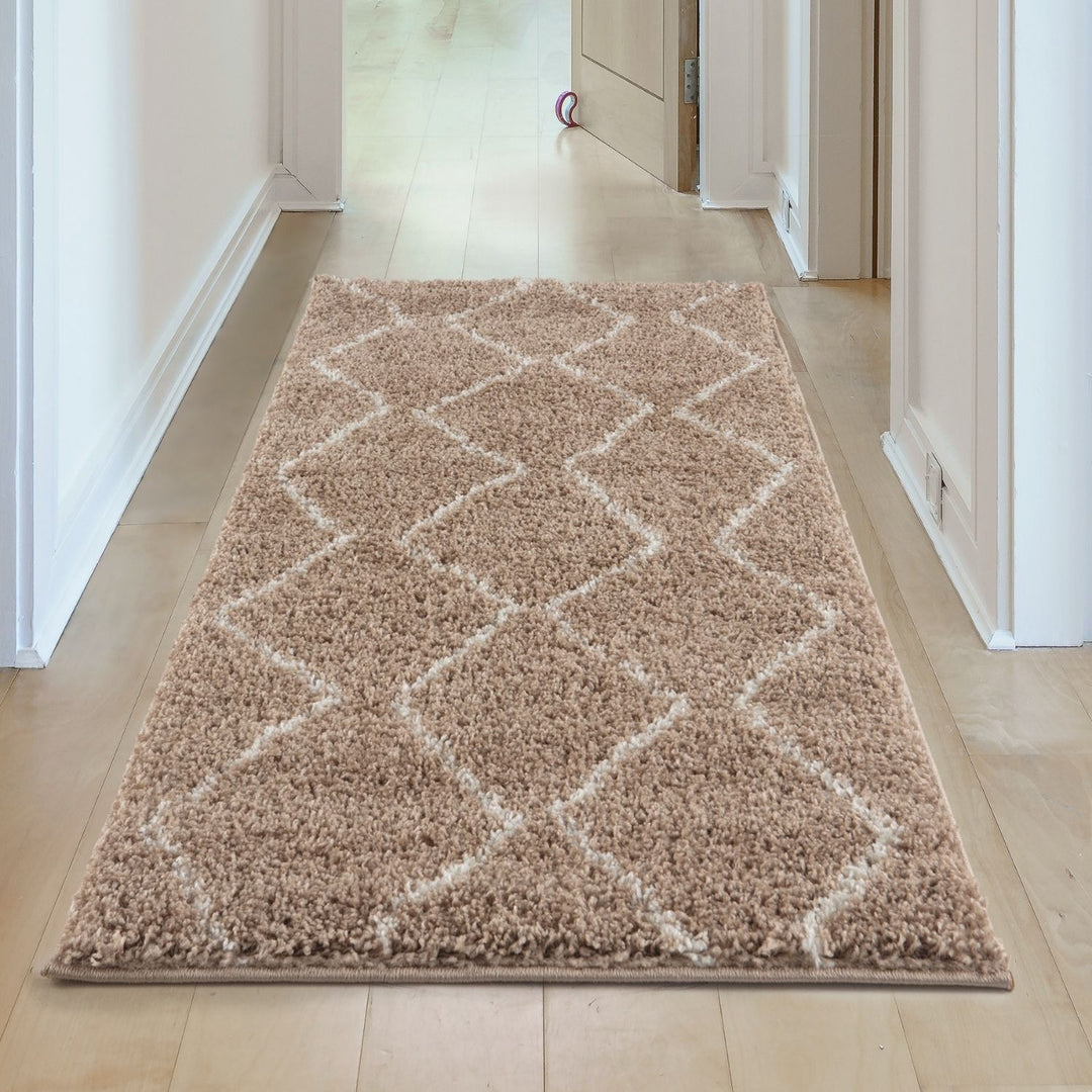 Shaggy rug Beige colour High Quality Elegant Moroccan Pattern