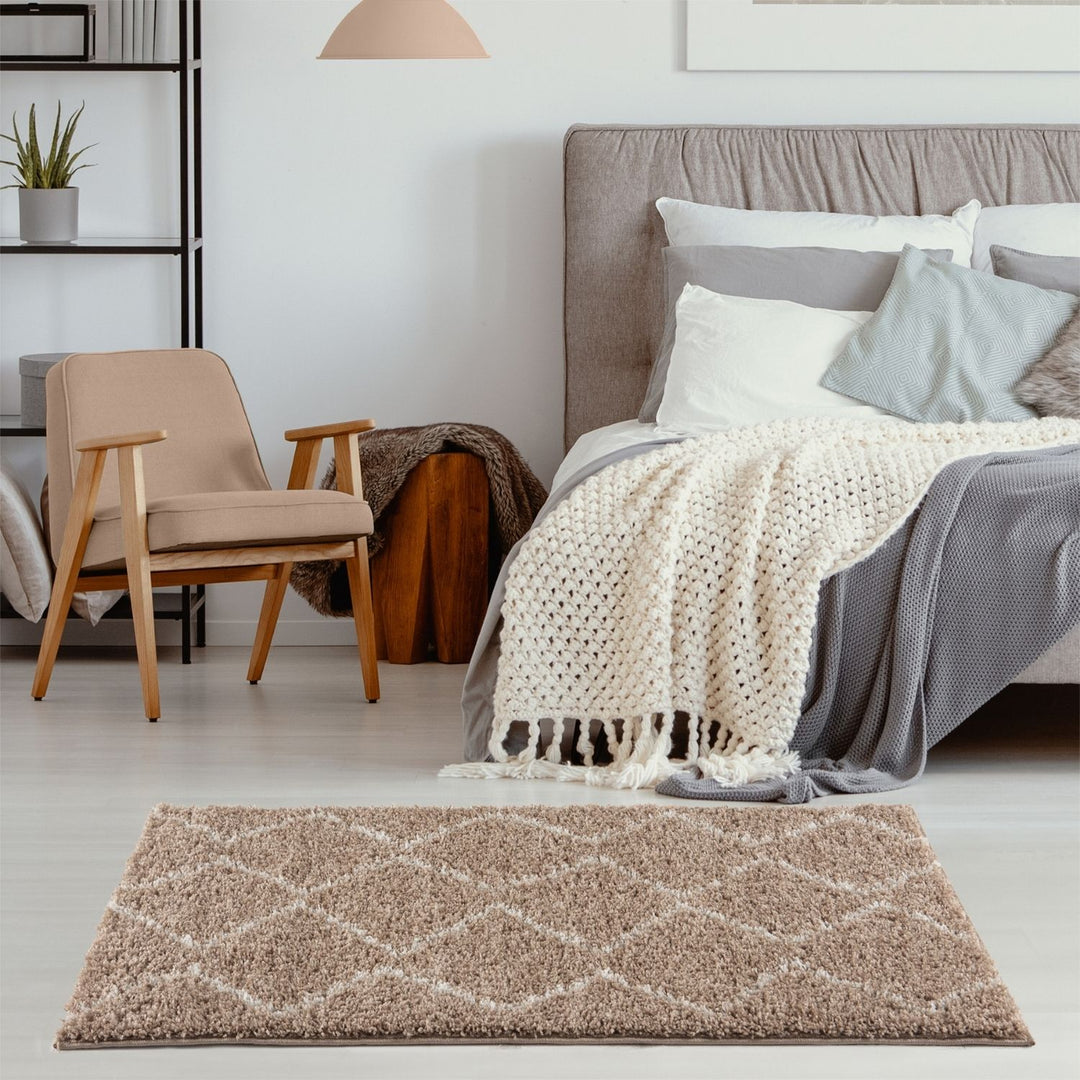 Shaggy rug Beige colour High Quality Elegant Moroccan Pattern
