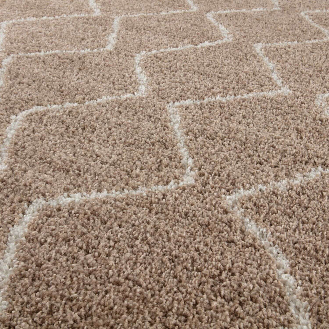 Shaggy rug Beige colour High Quality Elegant Moroccan Pattern