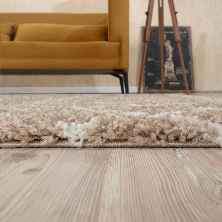 Shaggy rug Beige colour High Quality Elegant Moroccan Pattern