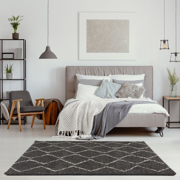 Shaggy Dark grey rug High Qualit Elegant Moroccan Pattern Suitable for Floor heating