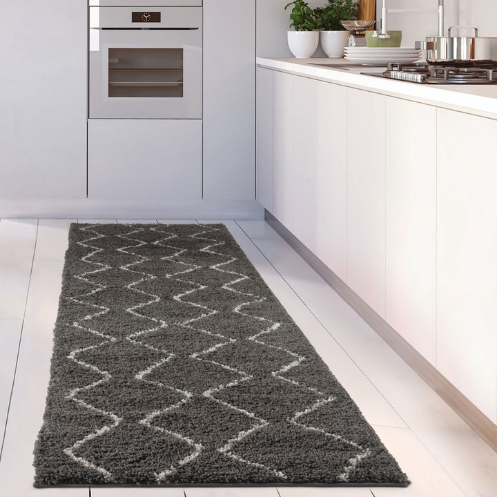 Shaggy Dark grey rug High Qualit Elegant Moroccan Pattern Suitable for Floor heating