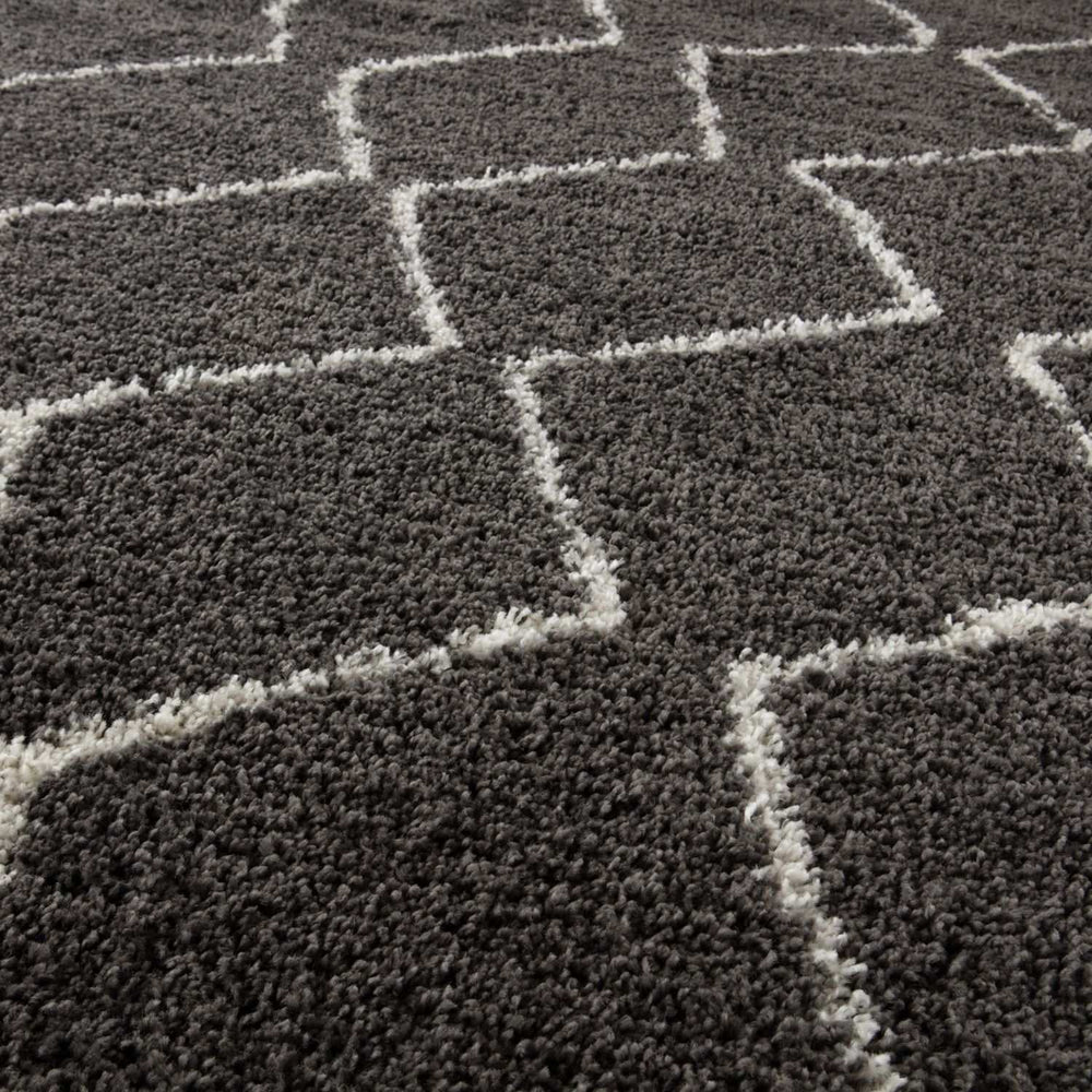 Shaggy Dark grey rug High Qualit Elegant Moroccan Pattern Suitable for Floor heating