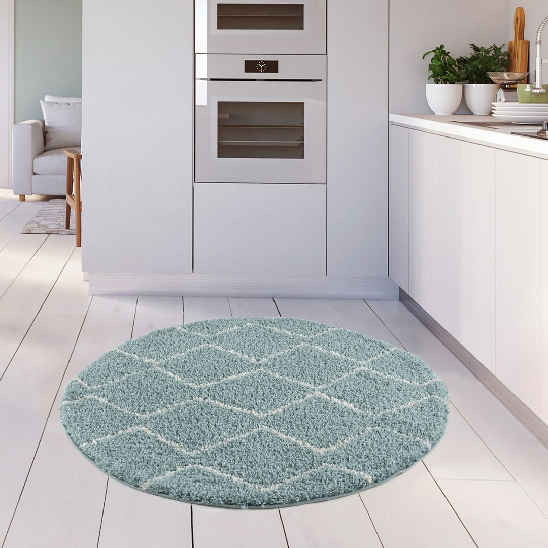 Moroccan-style thick shaggy rug, With a deep 30 mm pile, non-shedding, pet-friendly