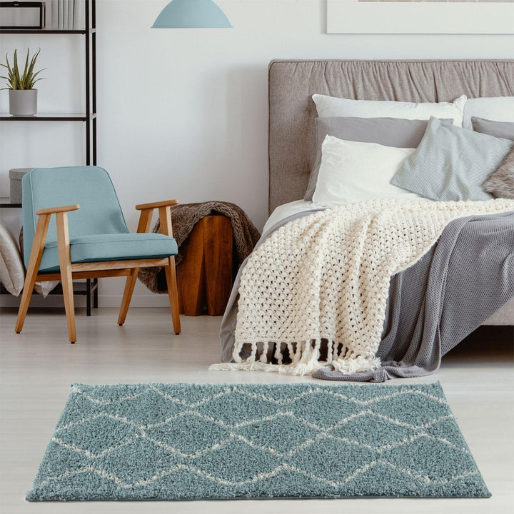 Moroccan-style thick shaggy rug, With a deep 30 mm pile, non-shedding, pet-friendly