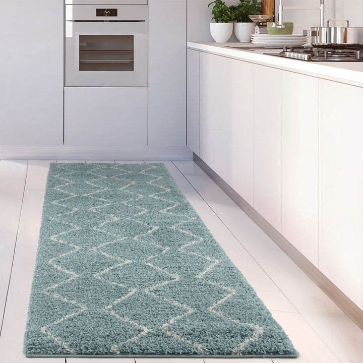 Moroccan-style thick shaggy rug, With a deep 30 mm pile, non-shedding, pet-friendly
