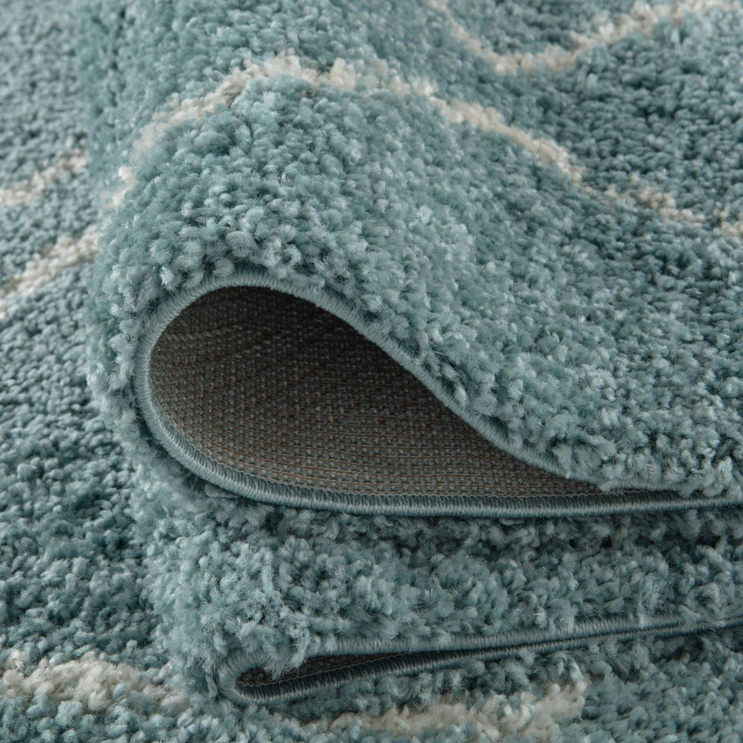 Moroccan-style thick shaggy rug, With a deep 30 mm pile, non-shedding, pet-friendly