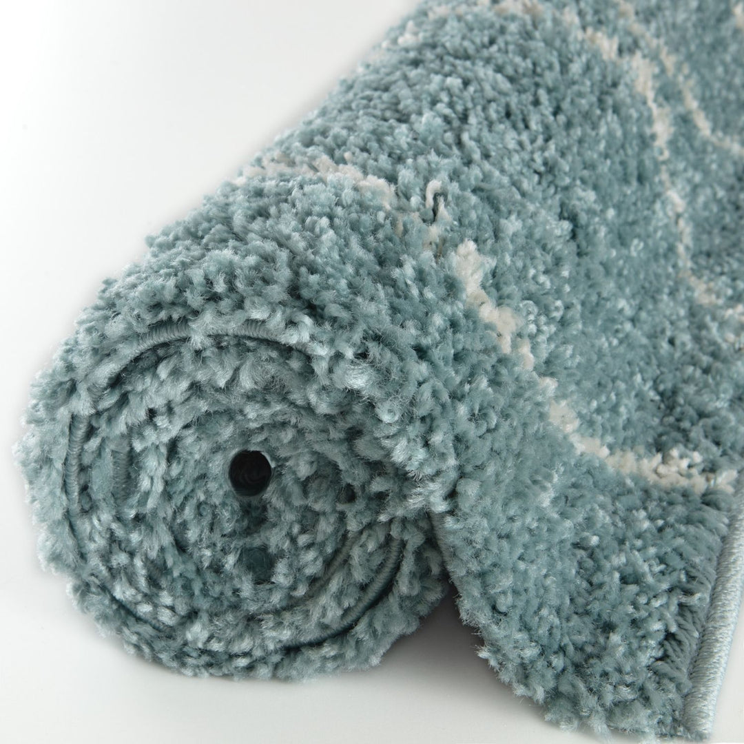 Moroccan-style thick shaggy rug, With a deep 30 mm pile, non-shedding, pet-friendly