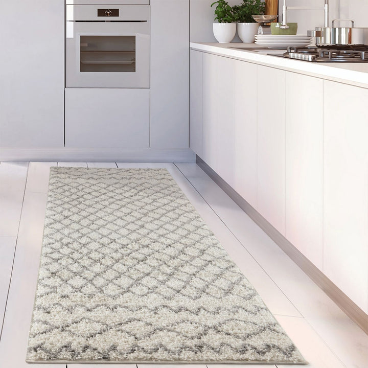 Moroccan Grey Ivory colours rug non-shedding, pet-friendly, and easy to clean
