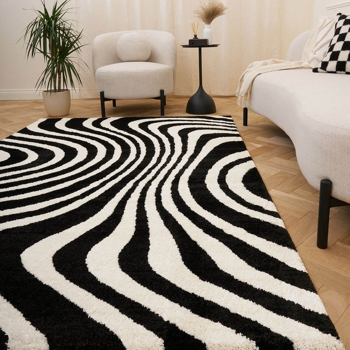 Striped rug, fluffy pile, anti-fade rug